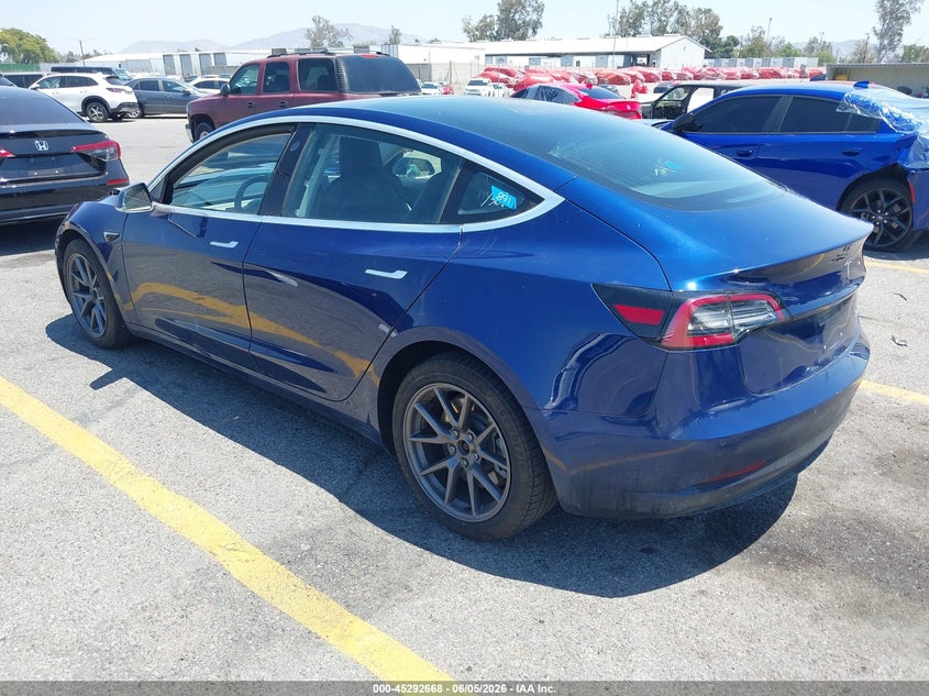 Vin: 5yj3e1eb8jf114880, lot: 45790504, tesla model 3 long range/performance 20183
