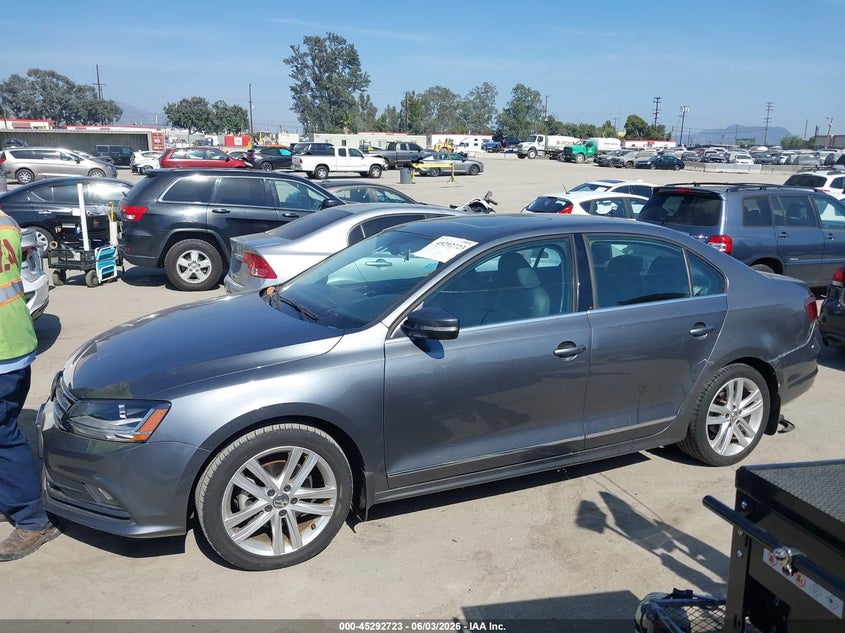 2017 Volkswagen Jetta 1.8T Sel/1.8T Sel Premium VIN: 3VWL17AJ5HM392702 Lot: 45292723