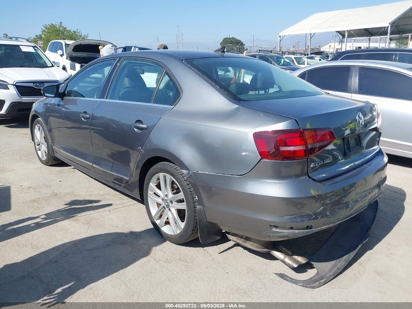 Vin: 3vwl17aj5hm392702, lot: 45790559, volkswagen jetta 1.8t sel/1.8t sel premium 20173