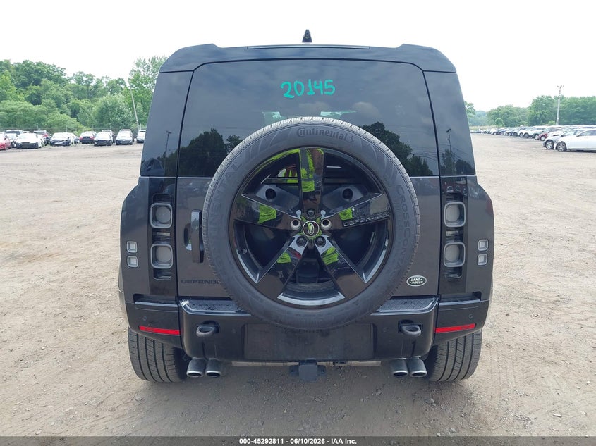 2023 Land Rover Defender 110 Carpathian Edition/110 V8 VIN: SALEWEEE0P2119986 Lot: 45292811