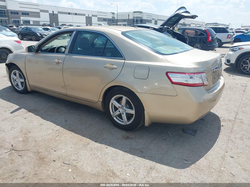 2011 TOYOTA CAMRY HYBRID auction photo 3