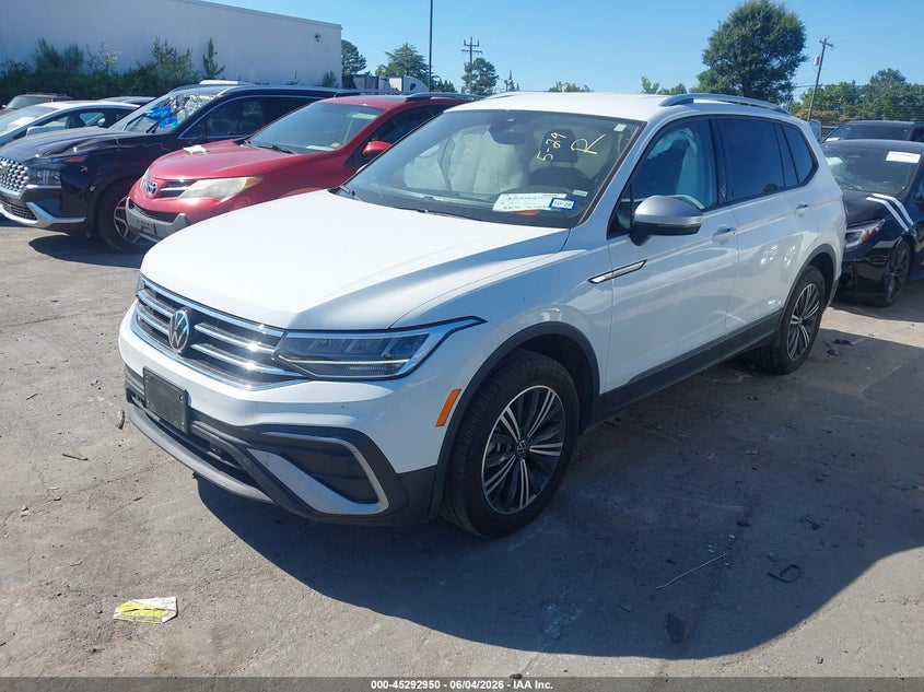 Vin: 3vv5b7ax8rm215089, lot: 45790785, volkswagen tiguan 2.0t wolfsburg edition 20242
