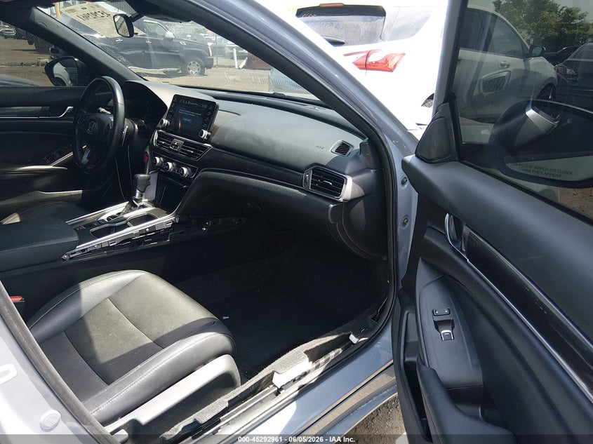 2022 HONDA ACCORD 1.5L I-4 DI, DOHC, V(VIN: 1HGCV1F33NA030263