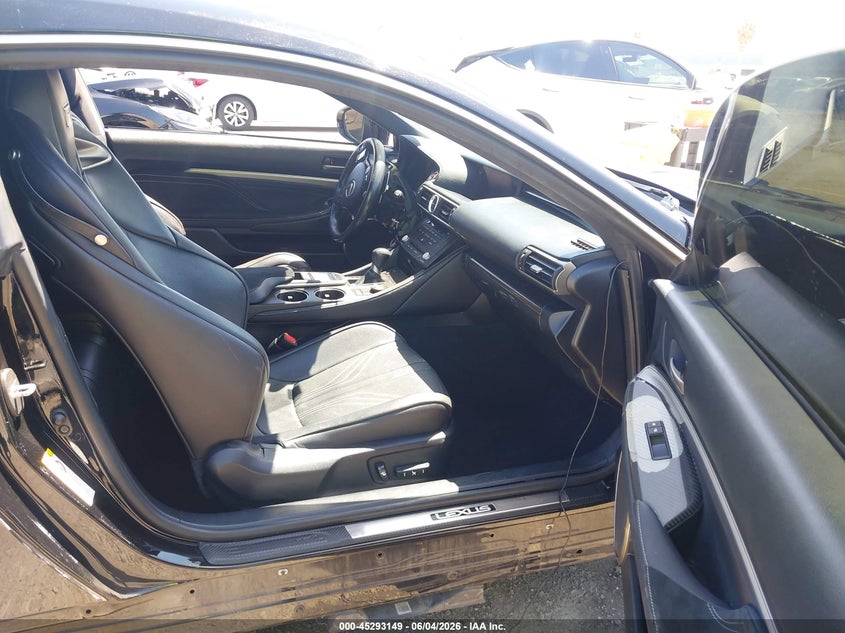 2016 LEXUS RC F auction photo 5