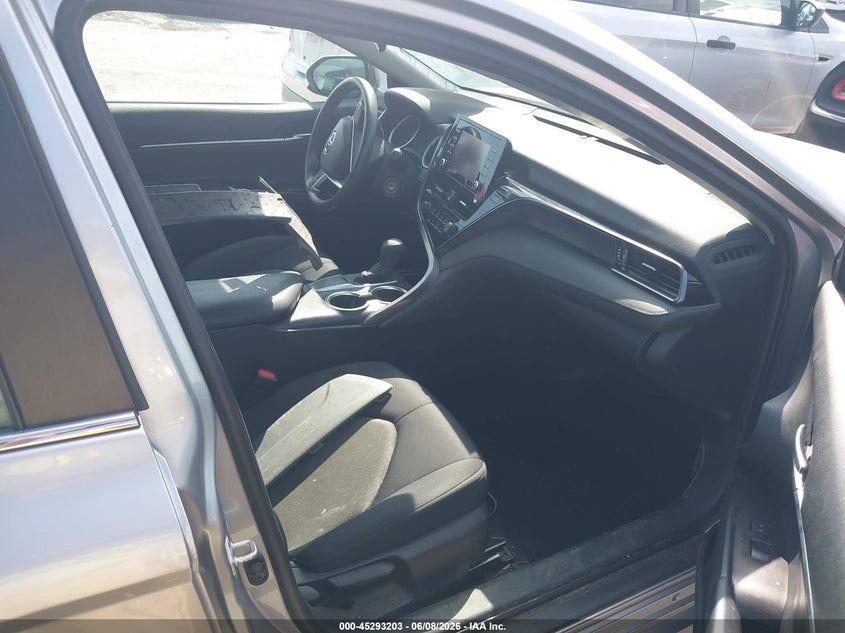 2021 TOYOTA CAMRY auction photo 5