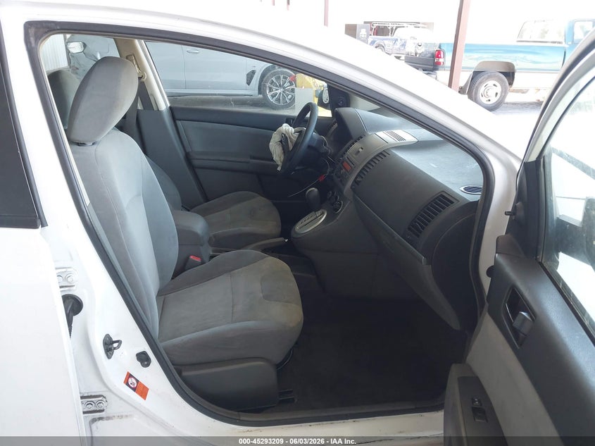 AtlanticExpress - Nissan Sentra