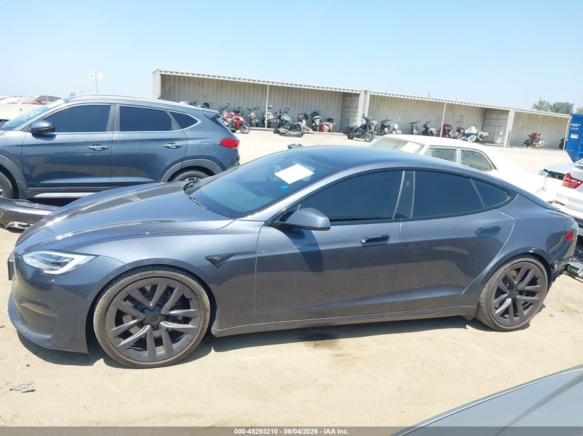 2021 Tesla Model S Long Range Dual Motor All-Wheel Drive VIN: 5YJSA1E53MF435876 Lot: 45293210
