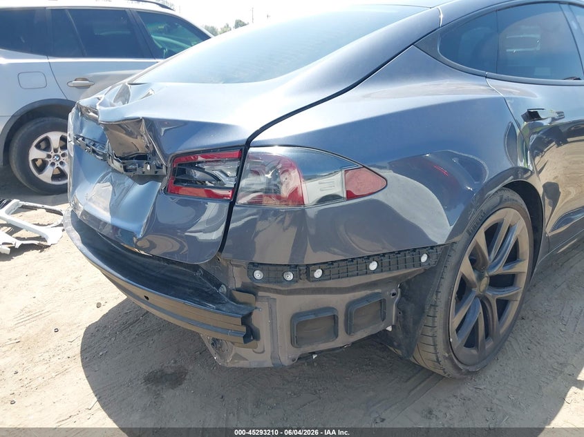 2021 Tesla Model S Long Range Dual Motor All-Wheel Drive VIN: 5YJSA1E53MF435876 Lot: 45293210