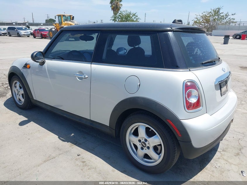 Vin: wmwsu3c57bt098190, lot: 45791254, mini cooper 20113