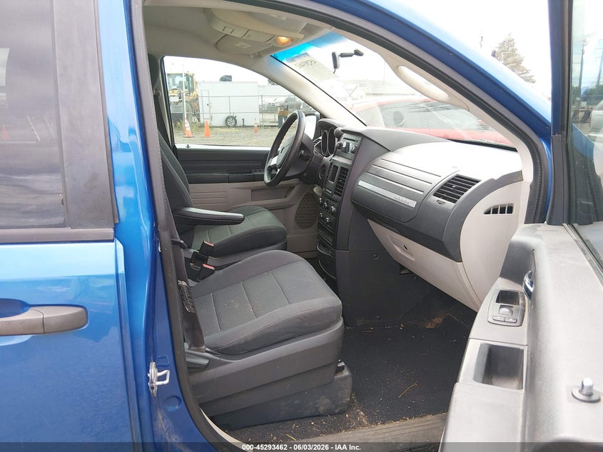 2008 DODGE GRAND CARAVAN auction photo 5