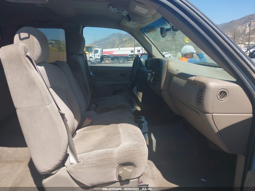 2002 Chevrolet Silverado 1500 Ls VIN: 2GCEK19V621197641 Lot: 45293480