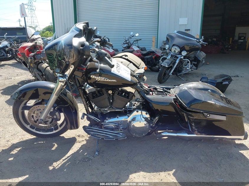 2010 Harley-Davidson Flhx VIN: 1HD1KB415AB643705 Lot: 45293594