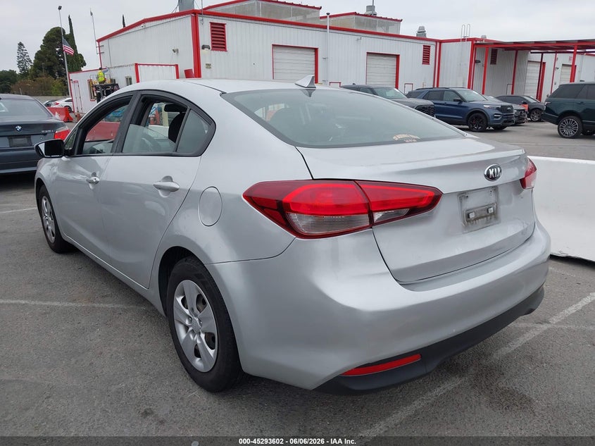 Vin: 3kpfk4a7xje214283, lot: 45791438, kia forte lx 20183