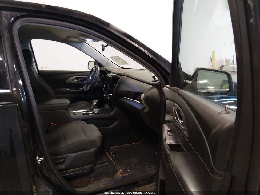 VIN 1GNEVFKW7MJ136239 2021 CHEVROLET TRAVERSE AWD LS