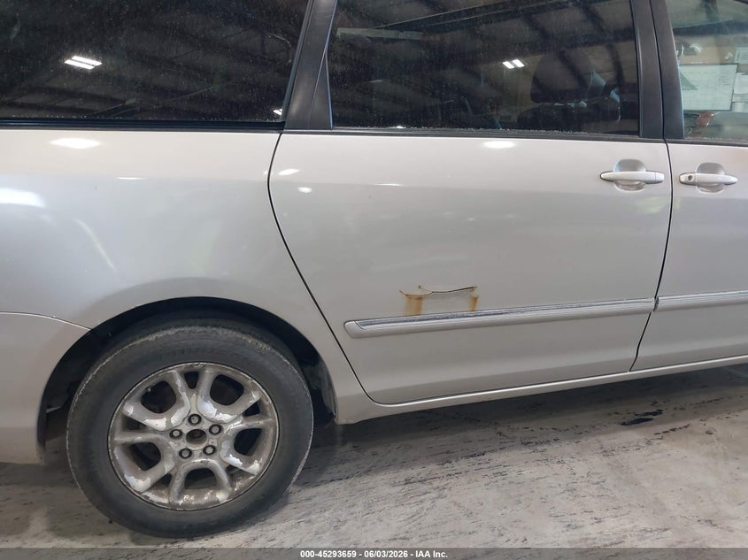 2006 Toyota Sienna Xle Limited VIN: 5TDBA22C96S076606 Lot: 45293659