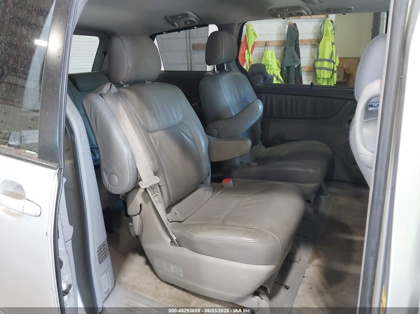 2006 Toyota Sienna Xle Limited VIN: 5TDBA22C96S076606 Lot: 45293659