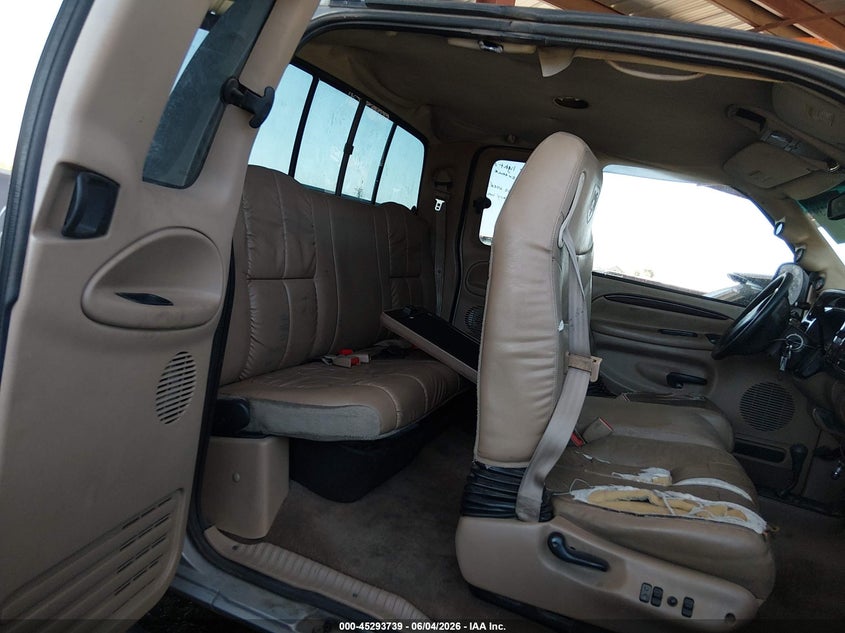 2000 Dodge Ram 3500 St VIN: 1B7MF3367YJ117372 Lot: 45293739
