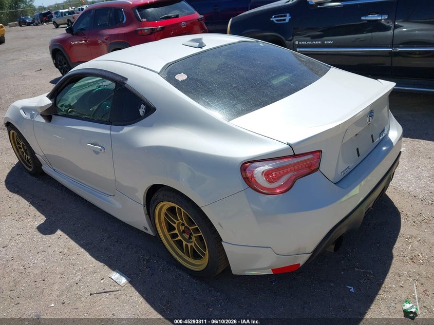 Vin: jf1znaa11d1700170, lot: 45791648, scion fr-s 20133