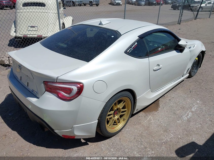 Vin: jf1znaa11d1700170, lot: 45791648, scion fr-s 20134
