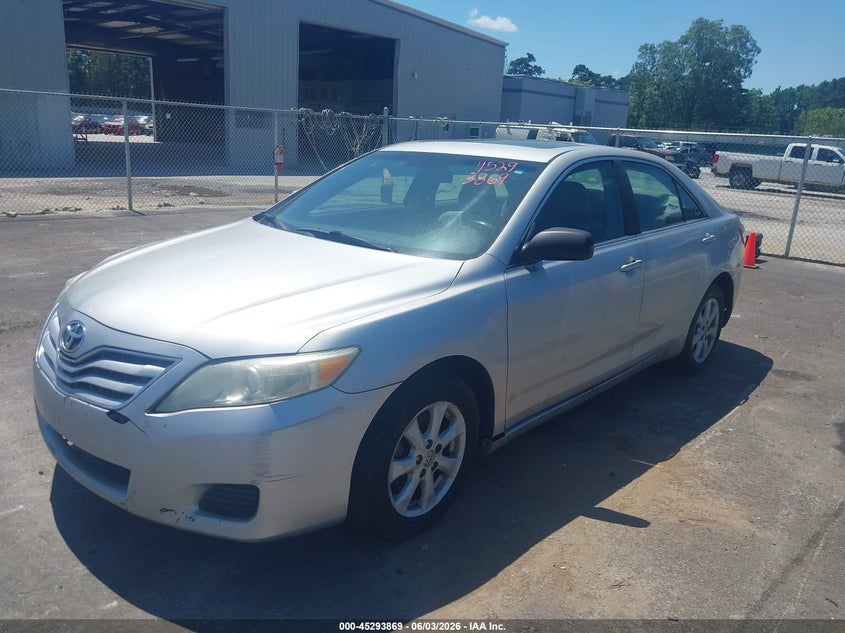4T1BF3EK2AU046714 2010 Toyota Camry Le photo 1