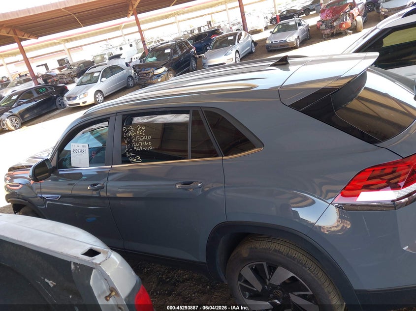 2025 Volkswagen Atlas Cross Sport 2.0T Se W/Technology VIN: 1V2HE2CA3SC213240 Lot: 45293887