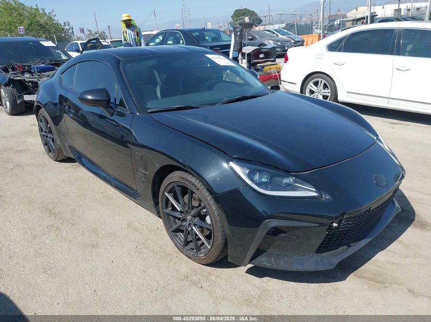 Vin: jf1znbe17p9761609, lot: 45791726, toyota gr86 premium 2023 img_1