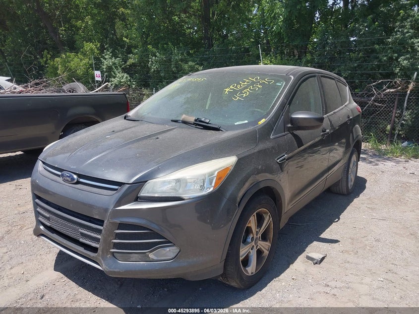 Vin: 1fmcu0g92fua82655, lot: 45791731, ford escape se 20152