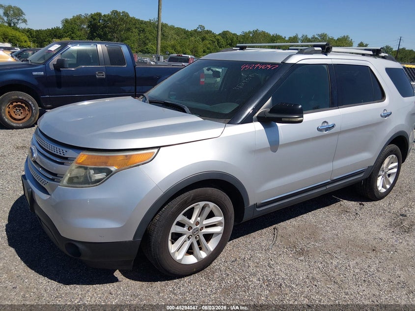Vin: 1fmhk8d83bga67631, lot: 45791883, ford explorer xlt 20112