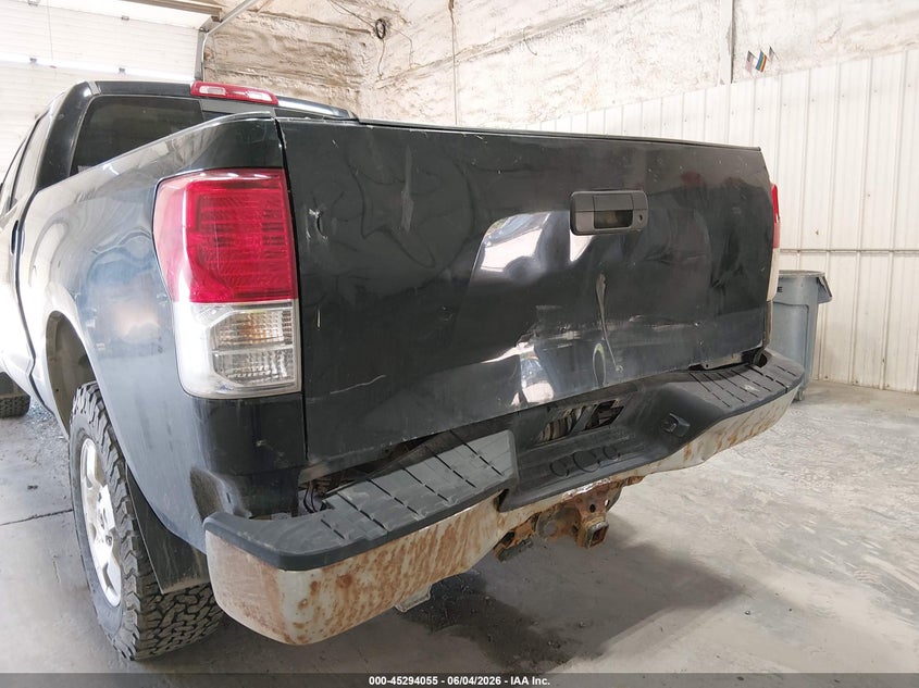 2010 TOYOTA TUNDRA auction photo 6