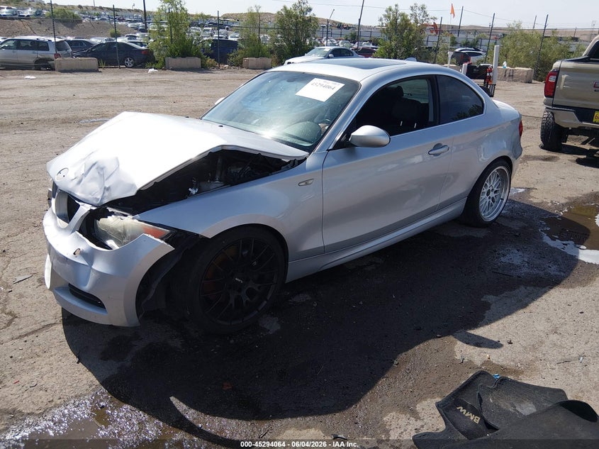 2009 BMW 135I auction photo 2