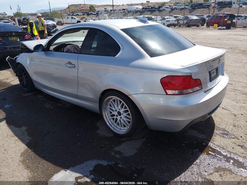 2009 BMW 135I auction photo 3