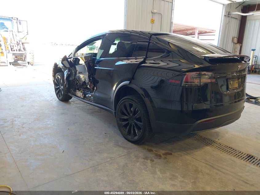 Vin: 7saxcbe60nf343904, lot: 45791925, tesla model x plaid tri motor all-wheel drive 20223