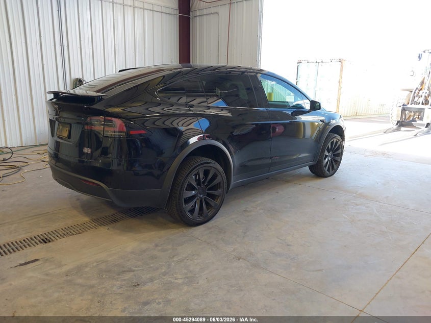 Vin: 7saxcbe60nf343904, lot: 45791925, tesla model x plaid tri motor all-wheel drive 20224