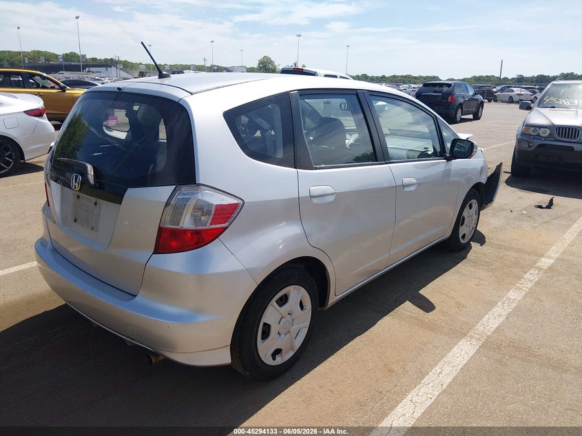 Vin: jhmge8h31dc005207, lot: 45791969, honda fit 20134