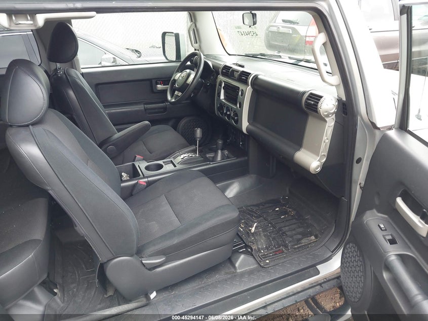 TOYOTA FJ CRUISER 2007 VIN JTEBU11F170051583