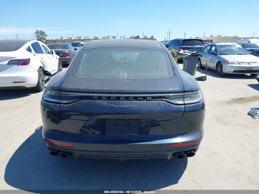 2023 Porsche Panamera 4/4 Platinum Edition/Platinum Edition VIN: WP0AJ2A72PL101655 Lot: 45294164
