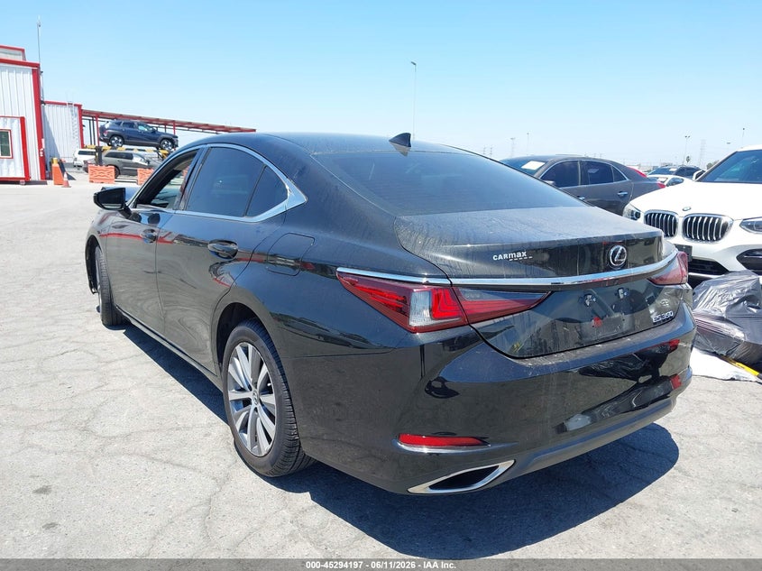 Vin: 58acz1b11lu080022, lot: 45792033, lexus es 350 20203