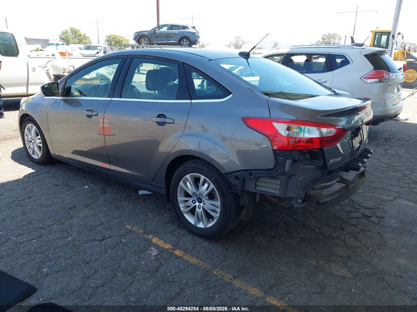 Vin: 1fahp3h25cl371900, lot: 45792090, ford focus sel 20123