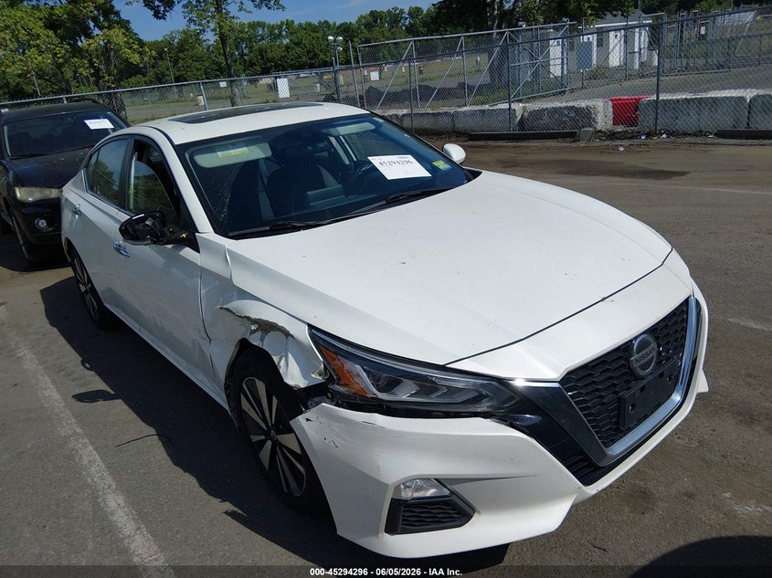 Vin: 1n4bl4dv0mn310029, lot: 45792132, nissan altima sv fwd 2021 img_1
