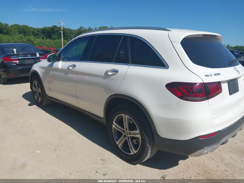 2020 MERCEDES-BENZ GLC 300 auction photo 3