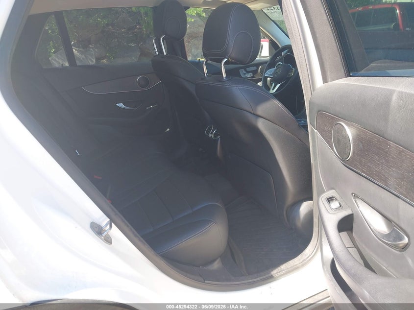 2020 MERCEDES-BENZ GLC 300 auction photo 8