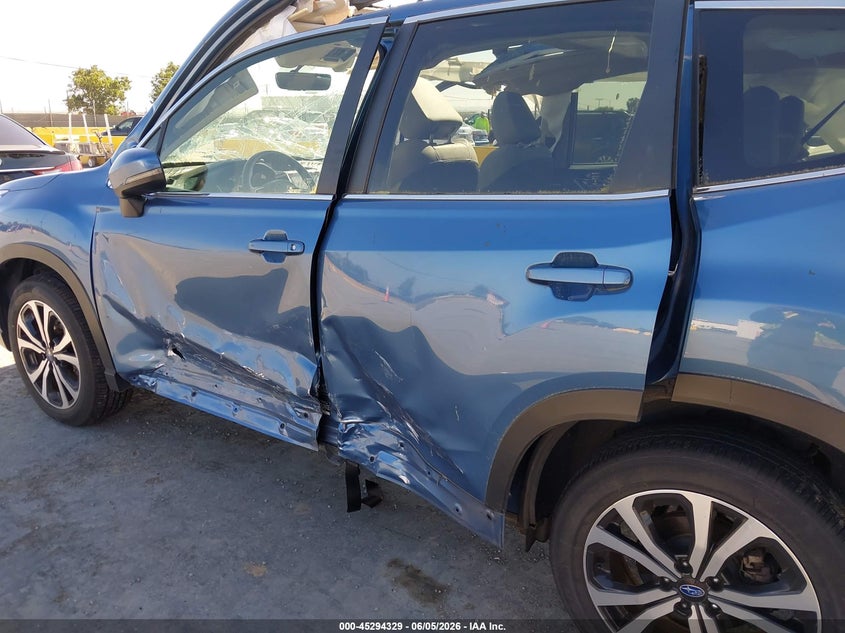 2021 SUBARU FORESTER 2.5L H-4 DI, DOHC, V(VIN: JF2SKAUCXMH402386