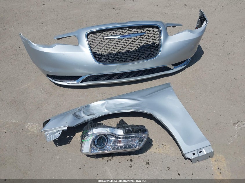 2019 Chrysler 300 Touring VIN: 2C3CCAAG3KH682977 Lot: 45294334