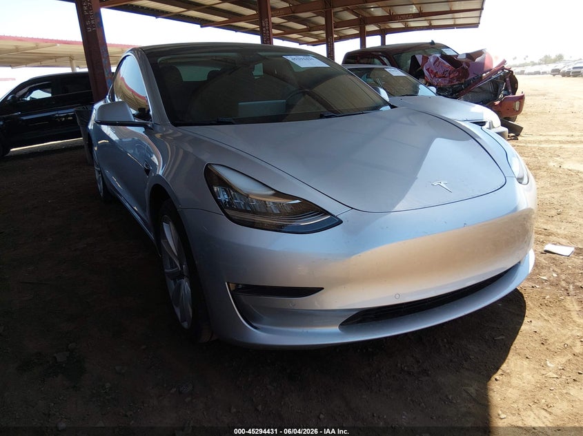 Vin: 5yj3e1ea5jf098466, lot: 45792267, tesla model 3 long range/mid range 2018 img_1