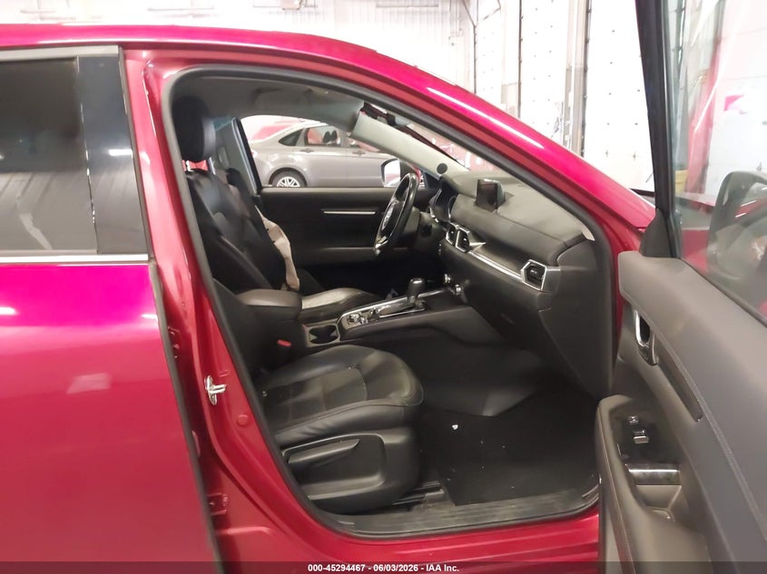 2017 MAZDA CX-5 auction photo 5