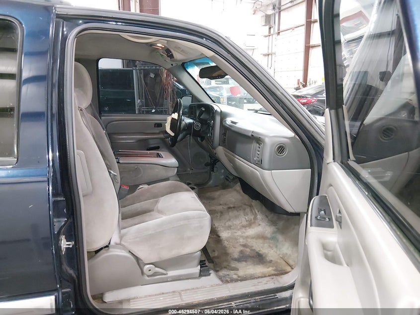 2004 GMC Yukon Sle VIN: 1GKEC13Z74R240343 Lot: 45294507
