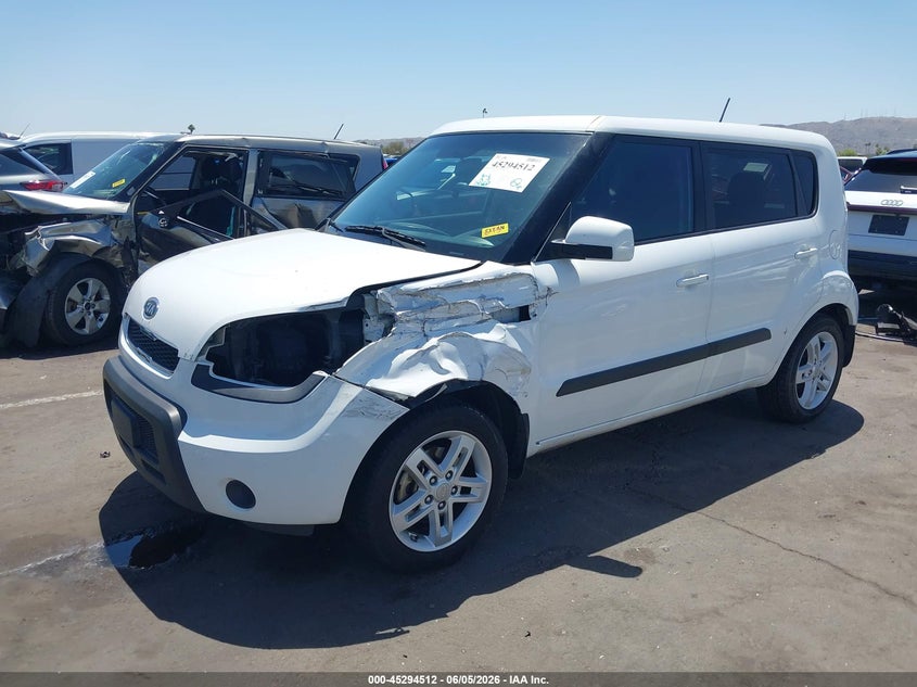 Vin: kndjt2a20b7295151, lot: 45792348, kia soul + 20112