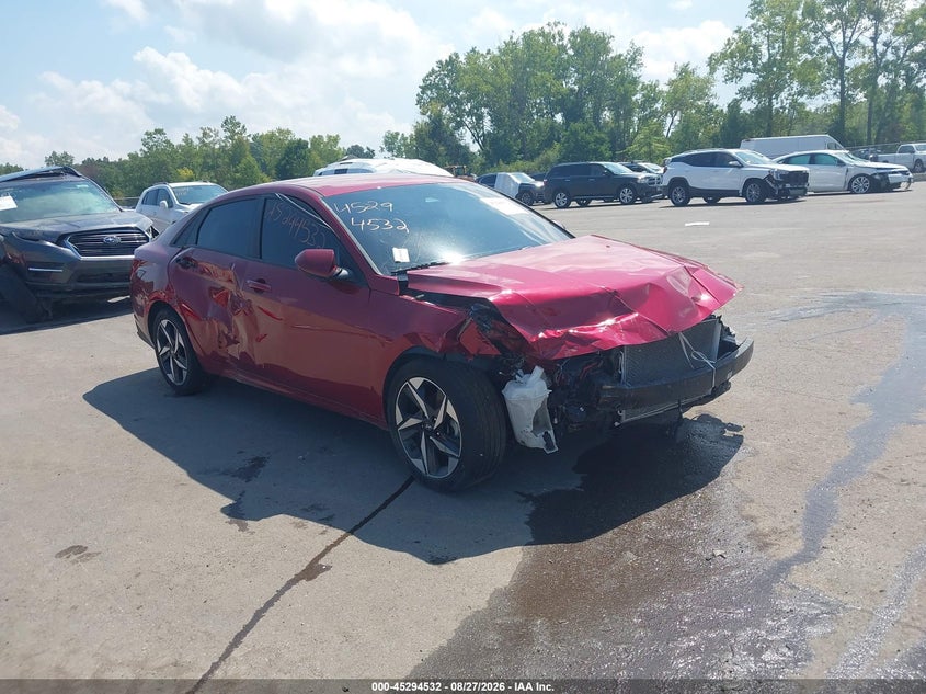2023 HYUNDAI ELANTRA auction photo 1