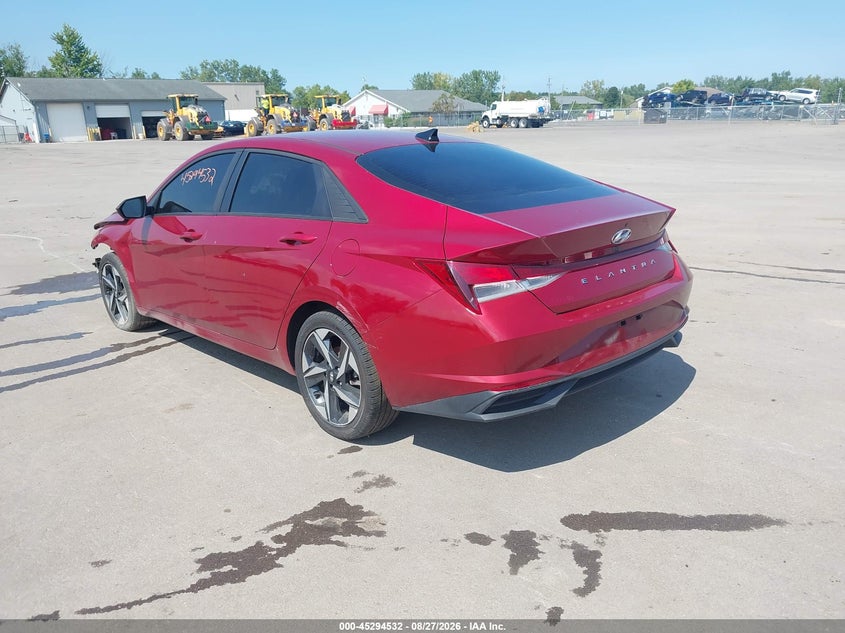 2023 HYUNDAI ELANTRA auction photo 3