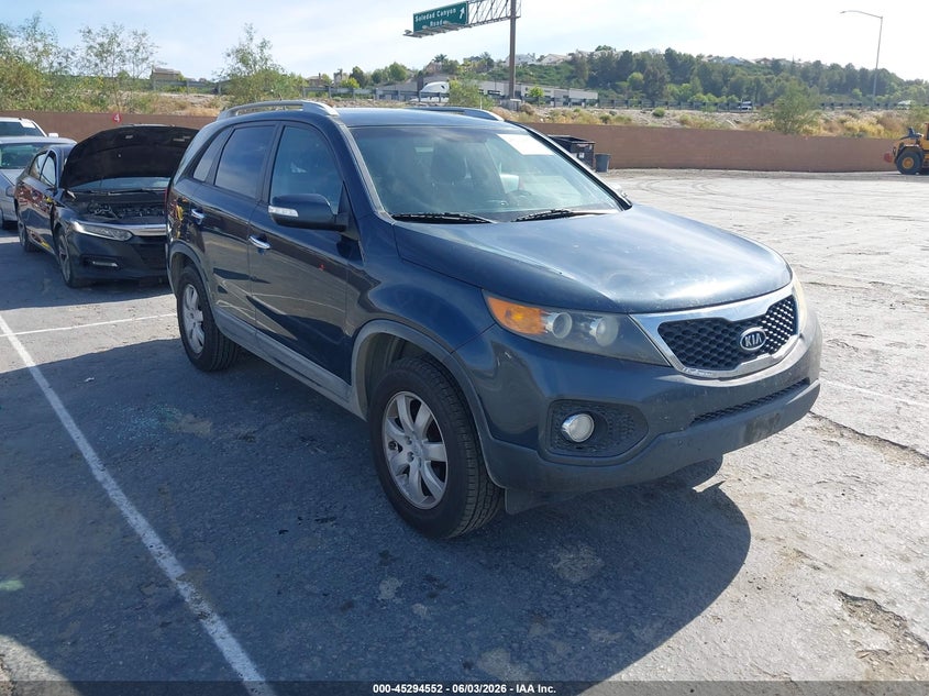 Vin: 5xykt3a12bg072890, lot: 45792388, kia sorento lx 2011 img_1